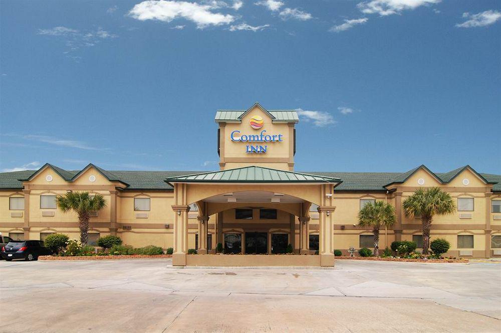 Econo Lodge Inn & Suites East Houston I-10 Exterior photo